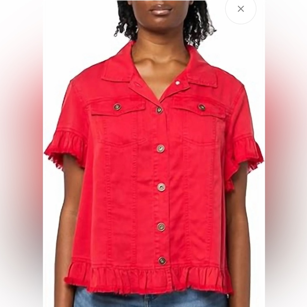 Short Sleeve Two Pocket Jacket Top In Red